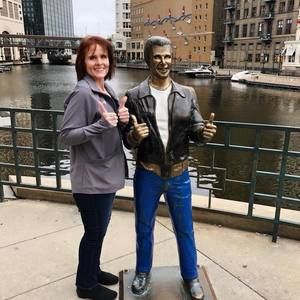 Meet your Posher, Laura